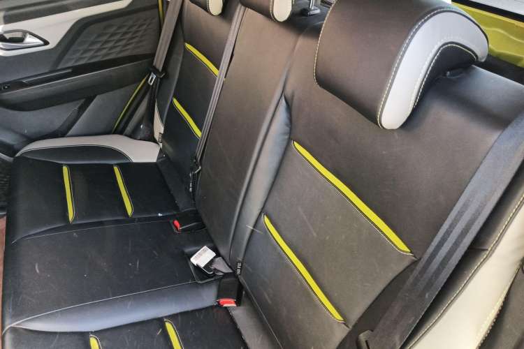 Used SOL E10X 2021 302 km Range Luxury Version 31.4 kWh
