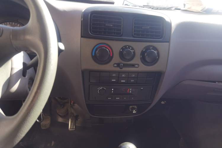 Used Kuayue V3 2017 1.2L Passenger Vehicle DK12-10
