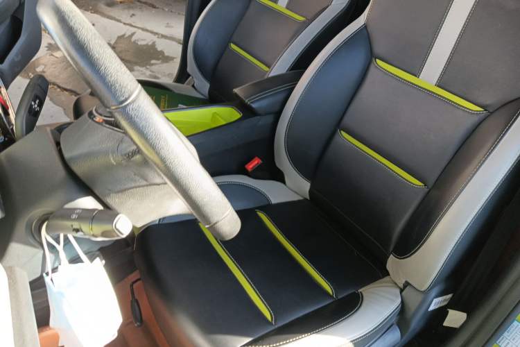 Used SOL E10X 2021 302 km Range Luxury Version 31.4 kWh
