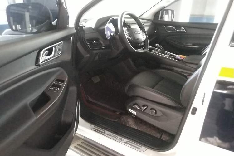 Used JMC Yusheng S350 2020 2.0T Automatic Two-Wheel Drive Gasoline Comfort Edition
