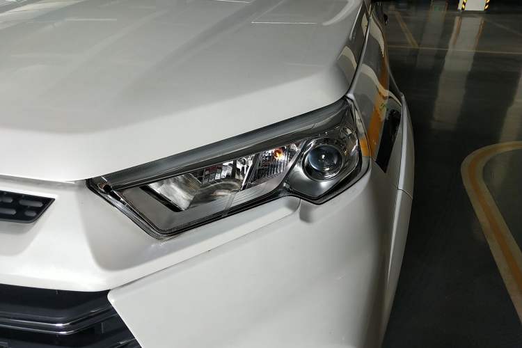 Used JMC Yusheng S350 2020 2.0T Automatic Two-Wheel Drive Gasoline Comfort Edition
