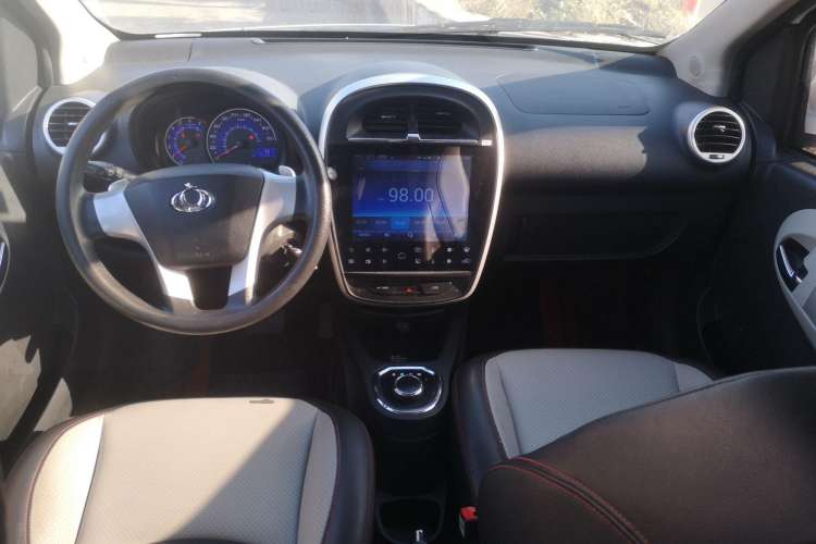 Used Geely Auto Panda 2016 1.0L IMT Cool Fun Edition
