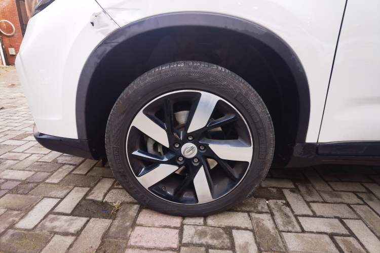 Used GAC Group ix4 2018 Luxury Edition