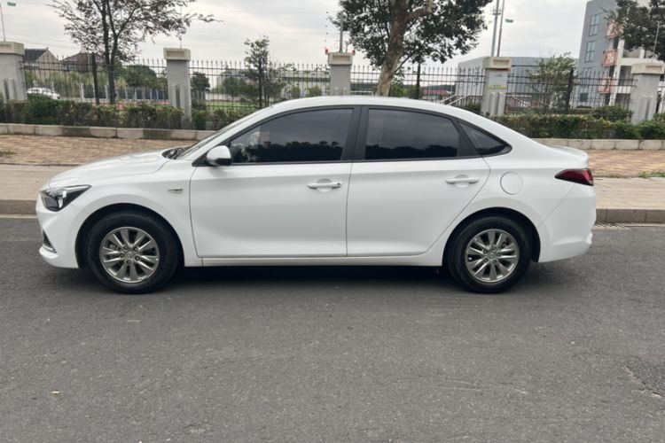 Used Hyundai Celesta 2020 1.6L Automatic GL Enjoyable Edition