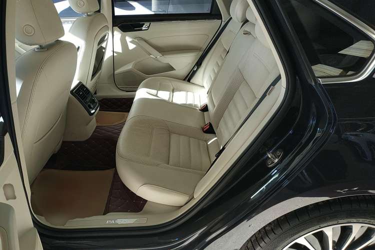 Used Volkswagen Passat 2016 380TSI DSG Ultimate Edition