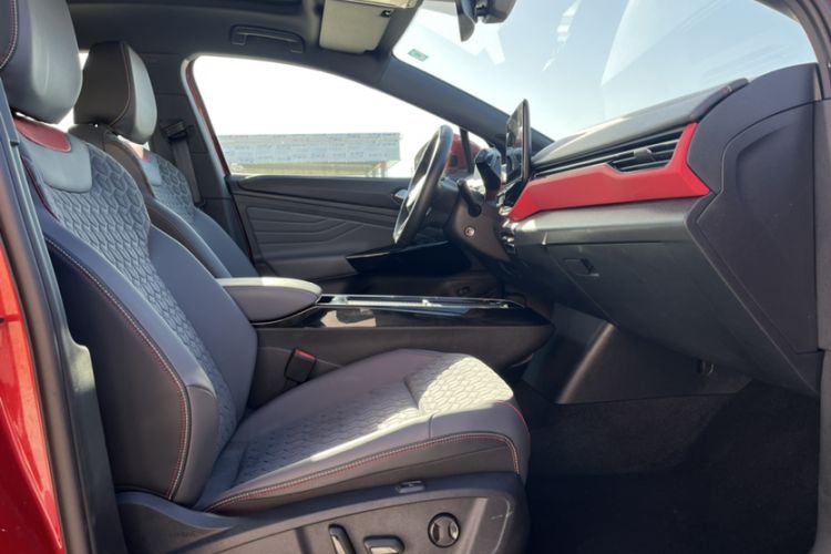 Used Volkswagen ID.4 X 2021 Pro Smart Long-Range Edition