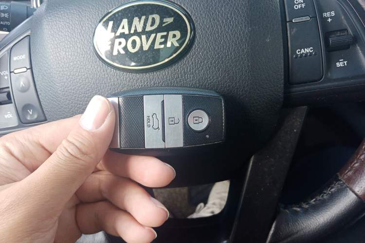 Used Land X7 2015 2.0T Panoramic Prestige Edition