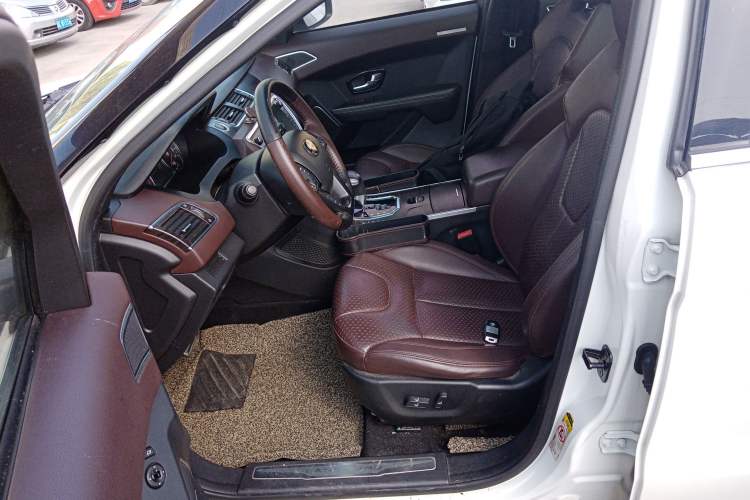 Used Land X7 2015 2.0T Panoramic Prestige Edition