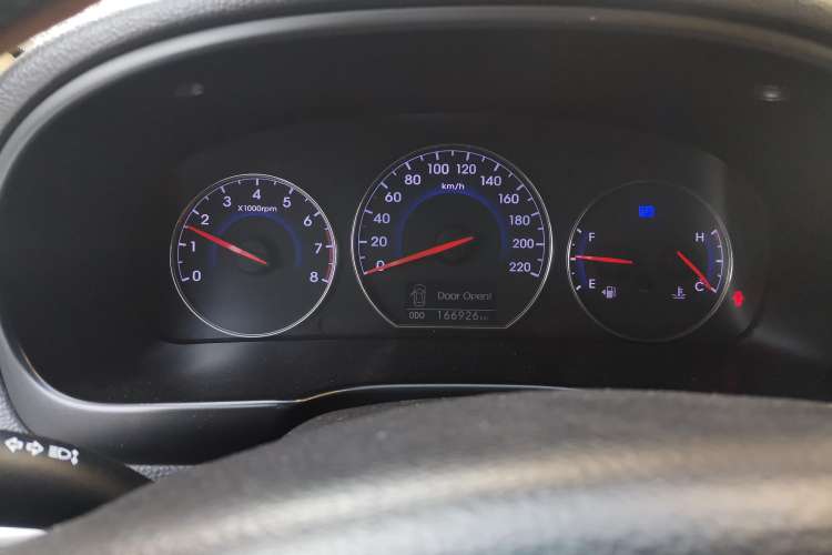 Used Hyundai Santa Fe Classic 2010 2.4 Comfort Edition 7-Seater Four-Wheel Drive
