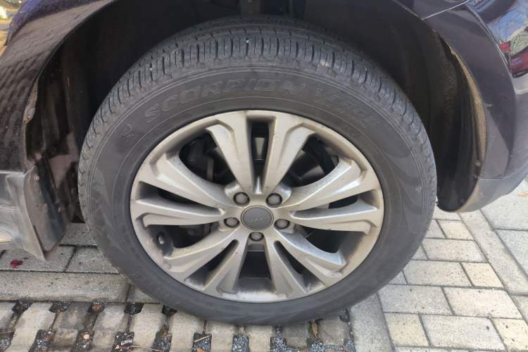 Used Haval H8 2017 2.0T Gasoline Four-Wheel Drive Luxury Model
