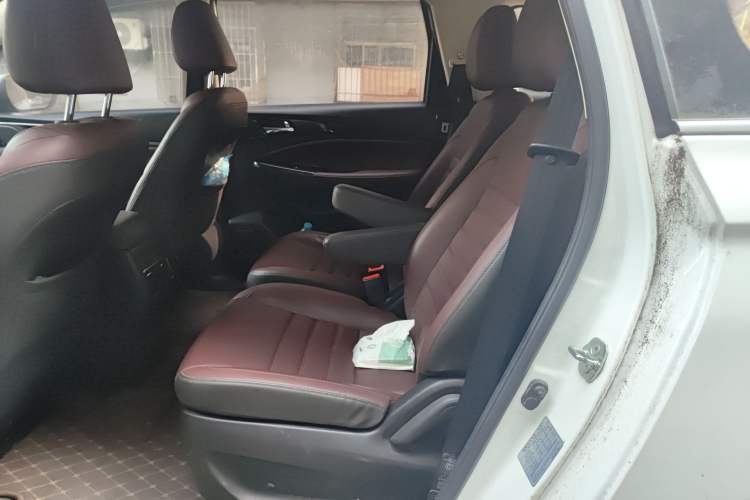 Used CHANGAN Lingxuan 2017 1.6L Manual Happiness Edition