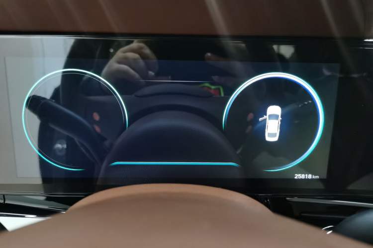 Used Hyundai Mistra 2021 1.8L CVT LUX Premium Edition
