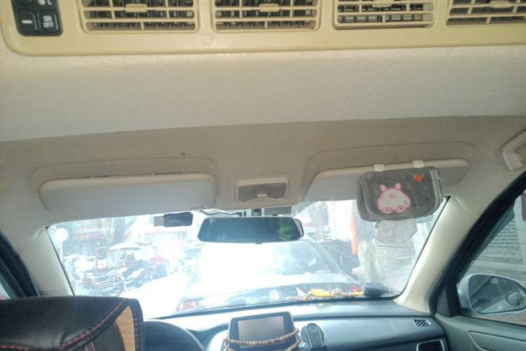 Used Dongfeng Fengon 370 2017 1.5L CVT Fashion Edition 7-Seater