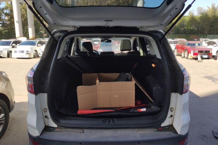 Used Ford Kuga 2019 EcoBoost 180 Two-Wheel-Drive Platinum Edition China VI Standard