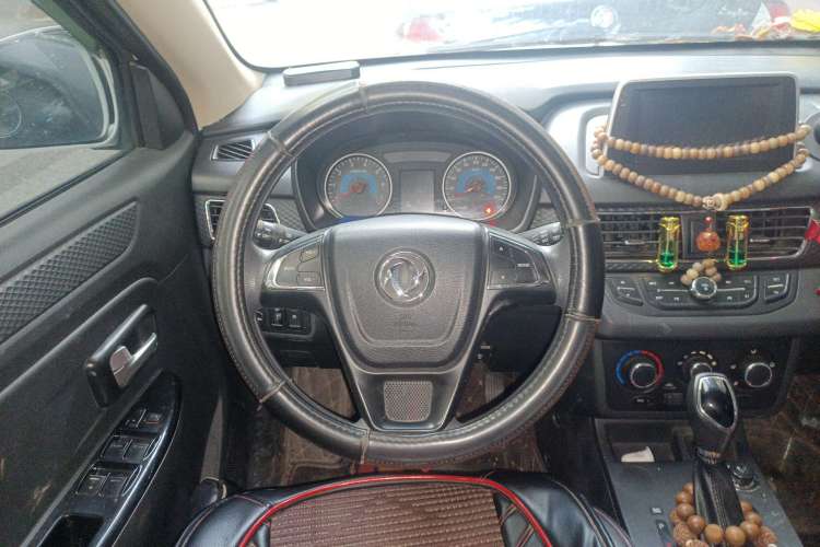 Used Dongfeng Fengon 370 2017 1.5L CVT Fashion Edition 7-Seater