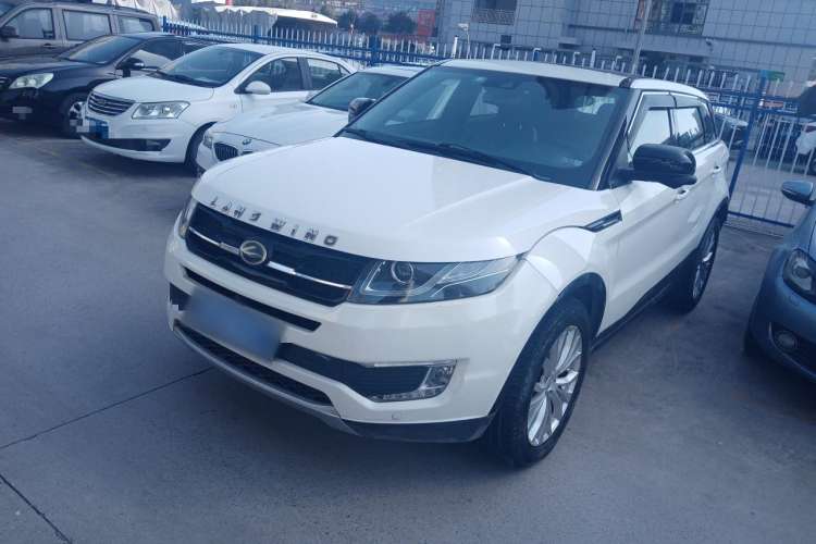 Used Land X7 2015 2.0T Panoramic Prestige Edition