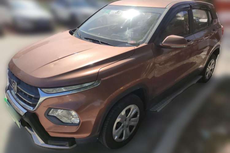 Used Baojun 510 2017 1.5L manual Comfort trim