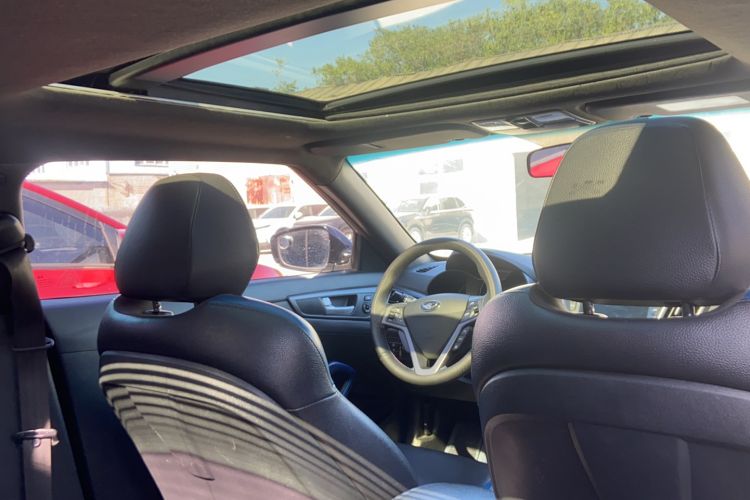 Used Hyundai Veloster 2015 1.6T Automatic Luxury Edition
