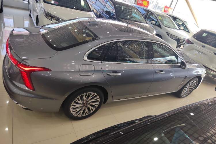Used Hongqi H5 2023 1.5T HEV Smart Connect Flagship Edition Exterior 2
