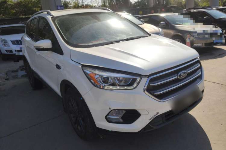 Used Ford Kuga 2019 EcoBoost 180 Two-Wheel-Drive Platinum Edition China VI Standard