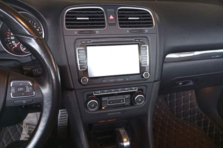 Used Volkswagen Golf 2012 1.4TSI Luxury Convertible Edition
