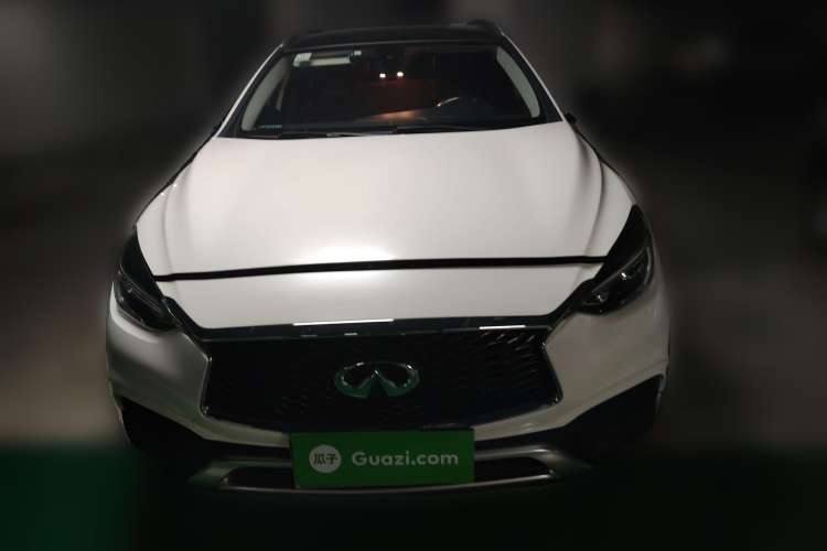 Used Infiniti QX30 2017 2.0T Four-Wheel Drive Fashion Edition