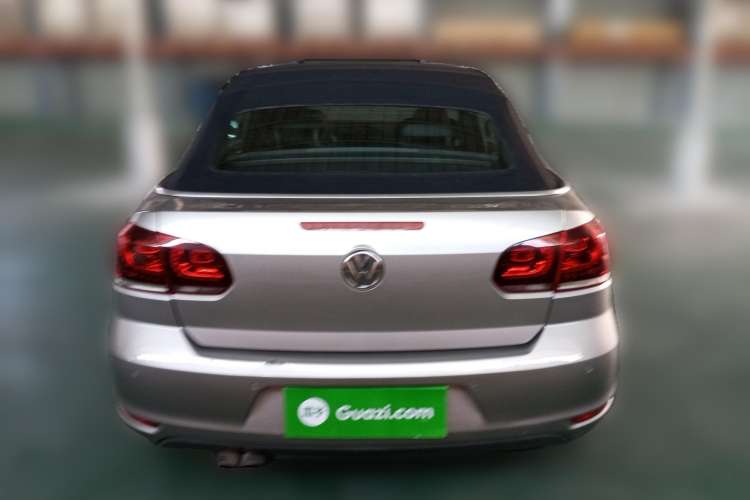 Used Volkswagen Golf 2012 1.4TSI Luxury Convertible Edition
