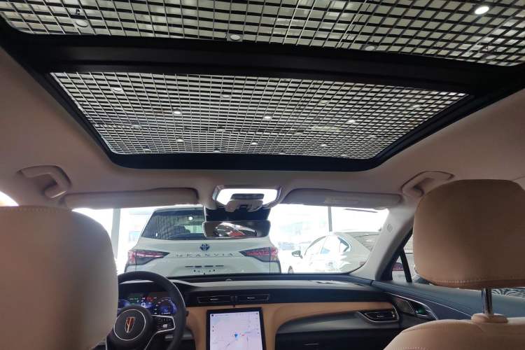 Used Hongqi H5 2023 1.5T HEV Smart Connect Flagship Edition Headliner