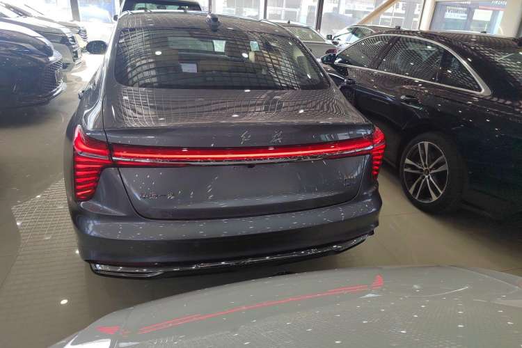 Used Hongqi H5 2023 1.5T HEV Smart Connect Flagship Edition Exterior 4