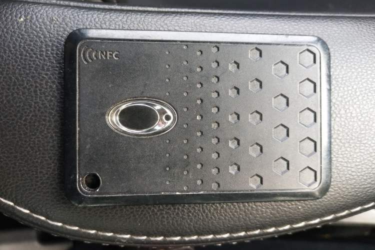 Used ORA iQ 2018 High-Range Version Smart Connectivity Model