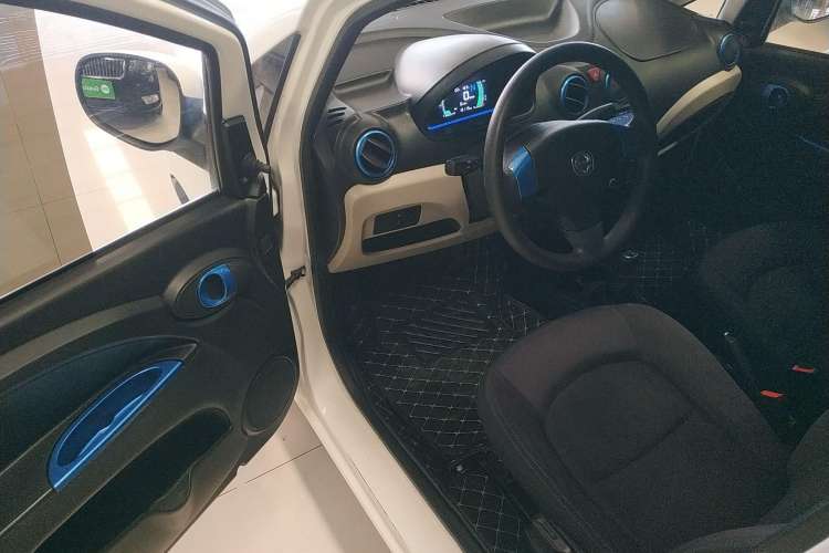 Used JMEV E200L 2018 E200L Standard Model (250 km)