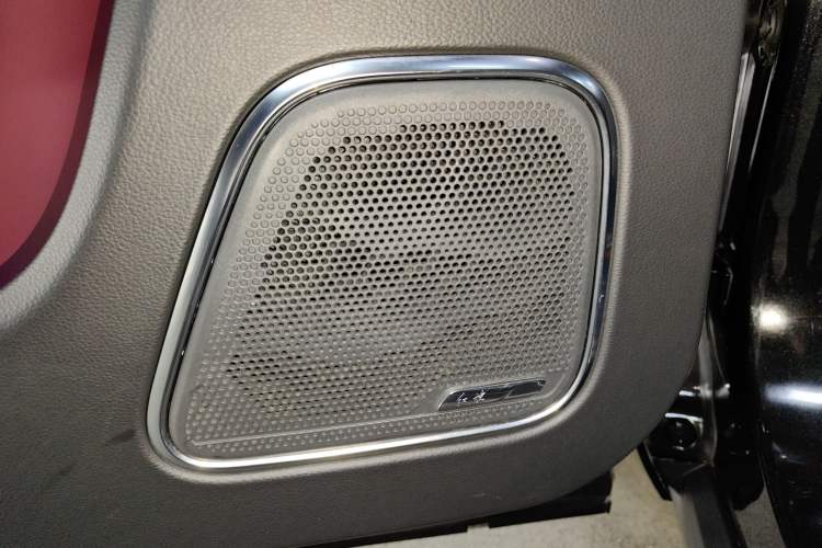 Used Hongqi E-HS9 2021 510 km Range Flagway Edition Six Seats
