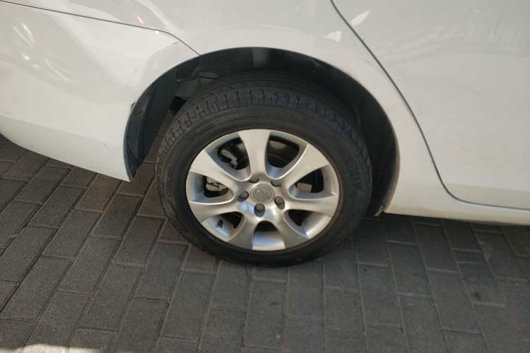 Used BYD e5 2017 300 e-Comfort Edition
