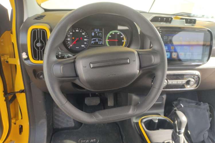 Used Roewe Clever 2022 311km QiQi BoBo Edition
