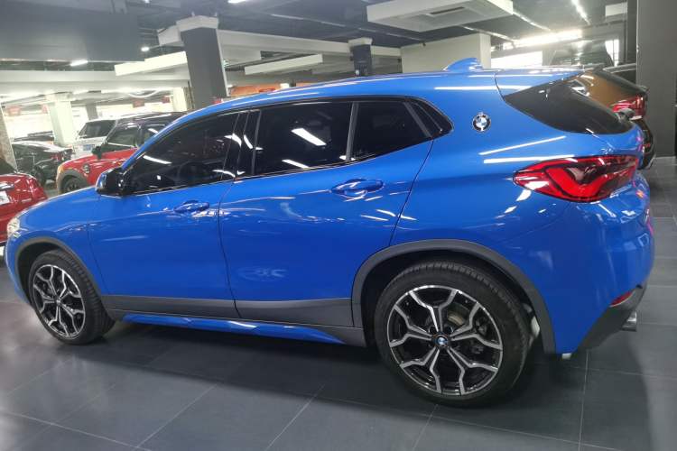 Used BMW X2 2018 sDrive25i Luxury Model with M Off-Road Package China V Emission Standard
