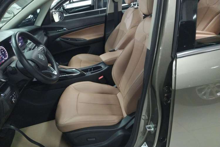 Used Buick GL6 2021 323T Mild Hybrid Connect Luxury Model
