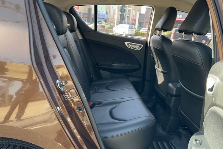 Used FAW Junpai D60 2015 1.5L Manual Tech Version