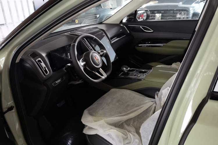 Used Hongqi HS3 2023 1.5T Two-Wheel Drive Shanwei Edition
