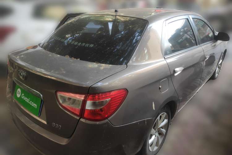 Used Dongfeng Aeolus S30 2011 1.6L Automatic Zunya Model
