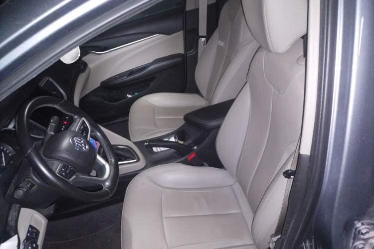 Used Buick Excelle GX 2018 15T Dual-Clutch Elite Model
