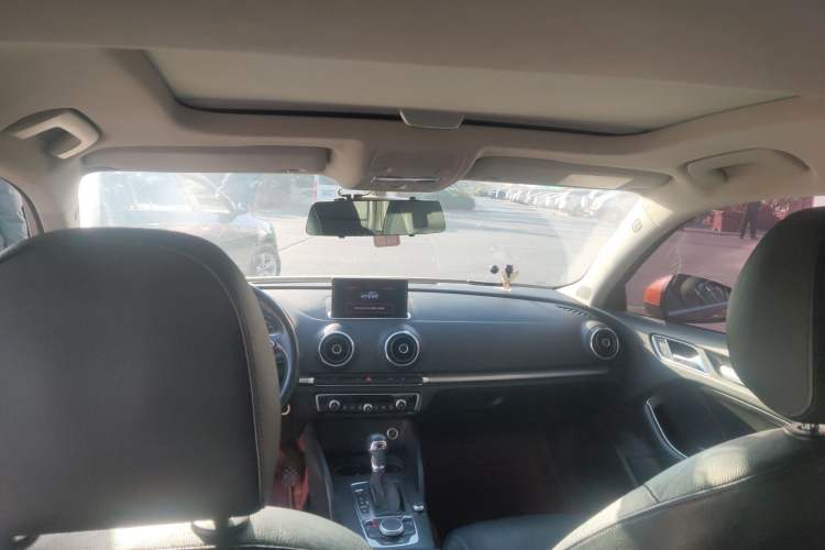 Used Audi A3 2015 Sportback 35 TFSI Millionth Anniversary Comfort Model
