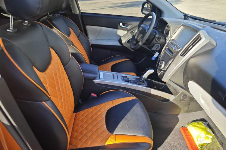 Used Luxgen U6 SUV 2014 1.8T Charm Version
