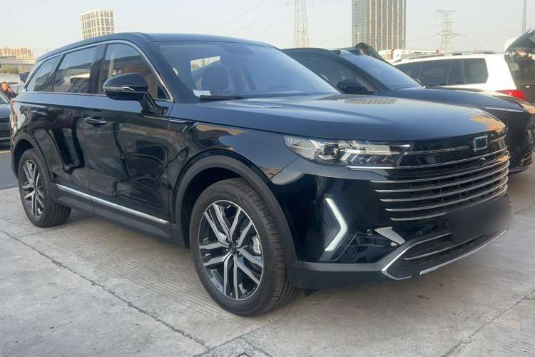 Used Bestune T99 2023 2.0T Automatic Premium (6AT)
