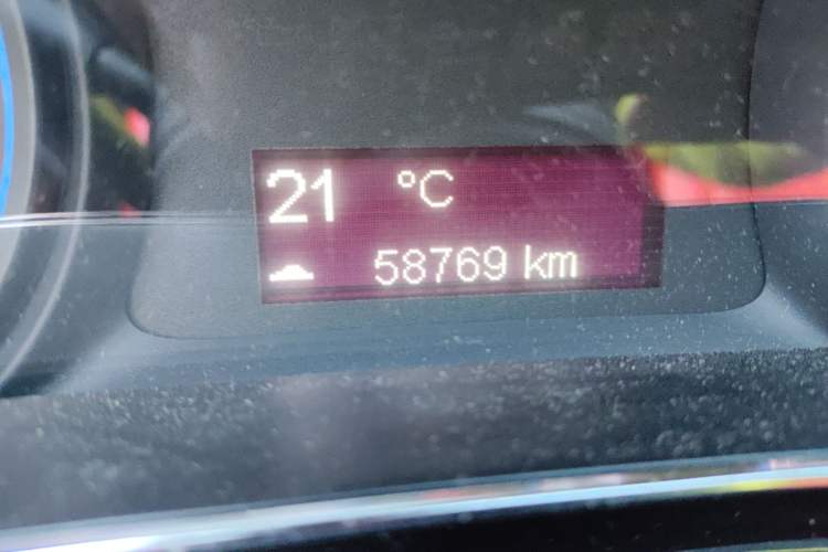 Used Fiat Viaggio 2012 1.4T Manual Enjoyment Edition
