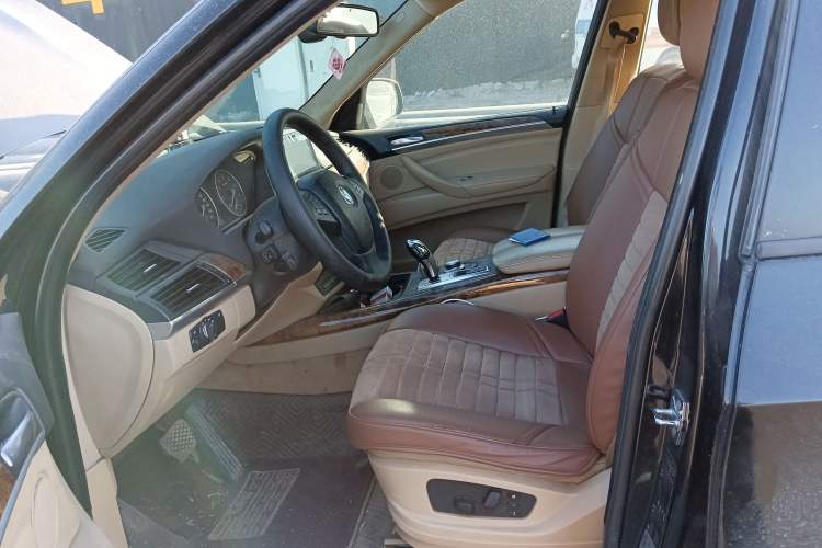 Used BMW X5 2009 xDrive30i Leading Model
