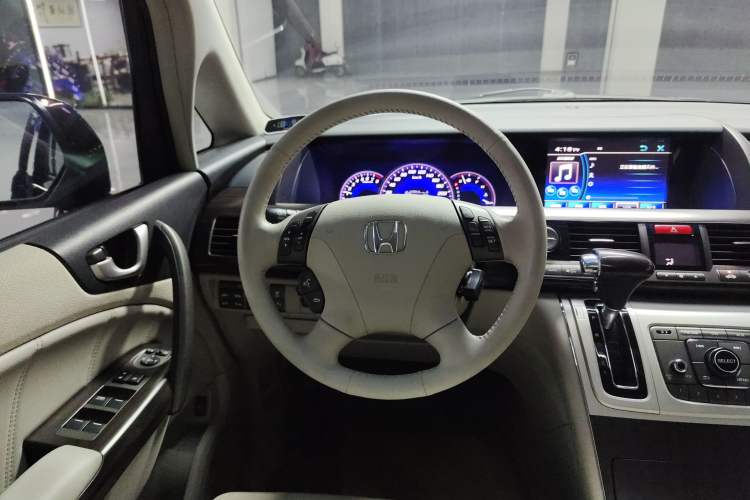 Used Honda Elysion 2015 2.4L VTi-S Prestige Edition