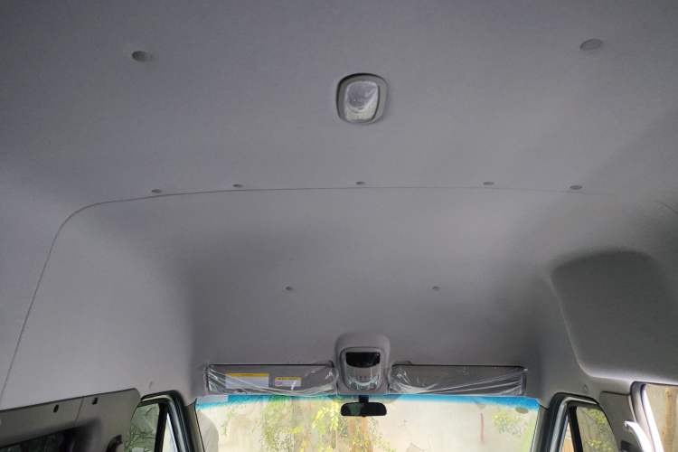 Used JAC Sunray 2021 2.0T 5-Series Star Business Van 5- to 12-Seater High-Roof Version D20TCIF1
