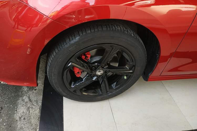 Used MG 5 Scorpio 2022 1.5T Trophy Sport Luxurious Edition
