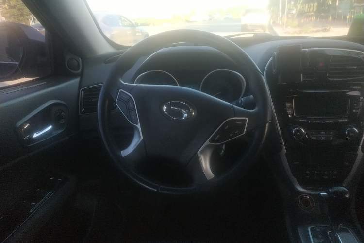 Used GAC Trumpchi GS5 Super 2015 2.0L Automatic Two-Wheel Drive Comfort Edition Steering Wheel