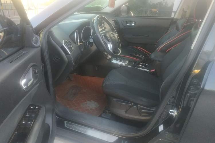 Used GAC Trumpchi GS5 Super 2015 2.0L Automatic Two-Wheel Drive Comfort Edition Driver Seat